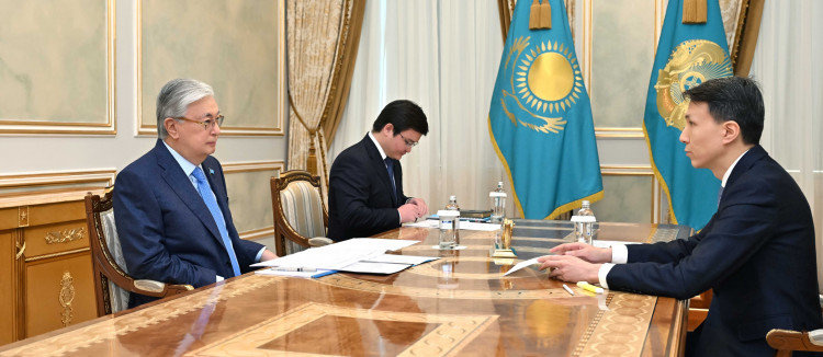 Глава государства принял председателя правления АО «Национальная атомная компания «Казатомпром» Меиржана Юсупова
