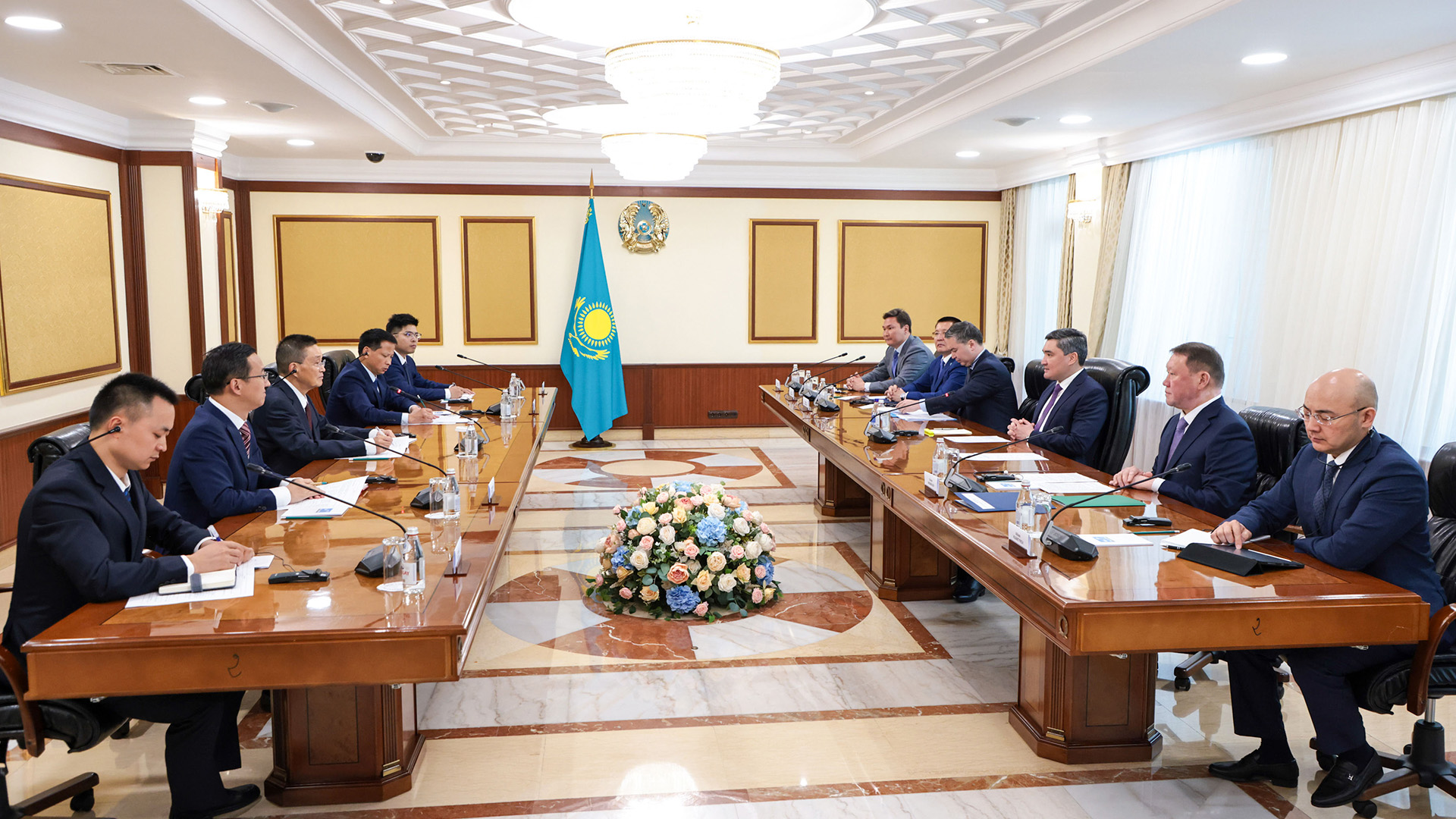 Chinese Firm East Hope Group to Invest in Major Green Aluminium Project in Kazakhstan